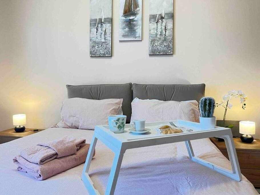 Appartamento A Pochi Passi Dalla Stazione Comodo A Coppie E Famiglie, Casa Ferrucci Collegno Exterior foto
